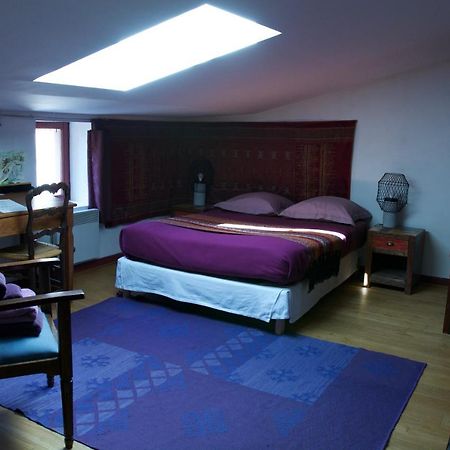 Chambres D'Hotes Le Petit Siam : Le Calme En Centre Ville Clermont-Ferrand Luaran gambar