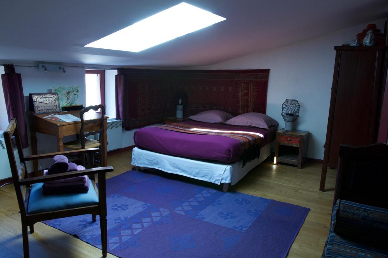 Chambres D'Hotes Le Petit Siam : Le Calme En Centre Ville Clermont-Ferrand Luaran gambar
