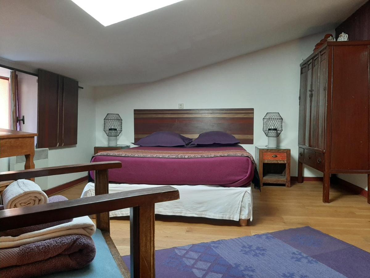 Chambres D'Hotes Le Petit Siam : Le Calme En Centre Ville Clermont-Ferrand Luaran gambar