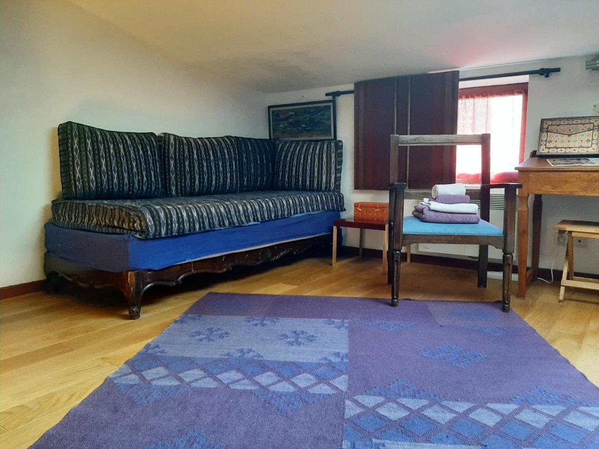 Chambres D'Hotes Le Petit Siam : Le Calme En Centre Ville Clermont-Ferrand Luaran gambar