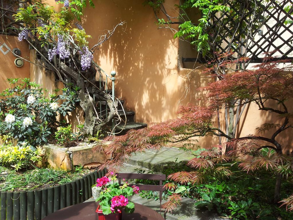 Chambres D'Hotes Le Petit Siam : Le Calme En Centre Ville Clermont-Ferrand Luaran gambar